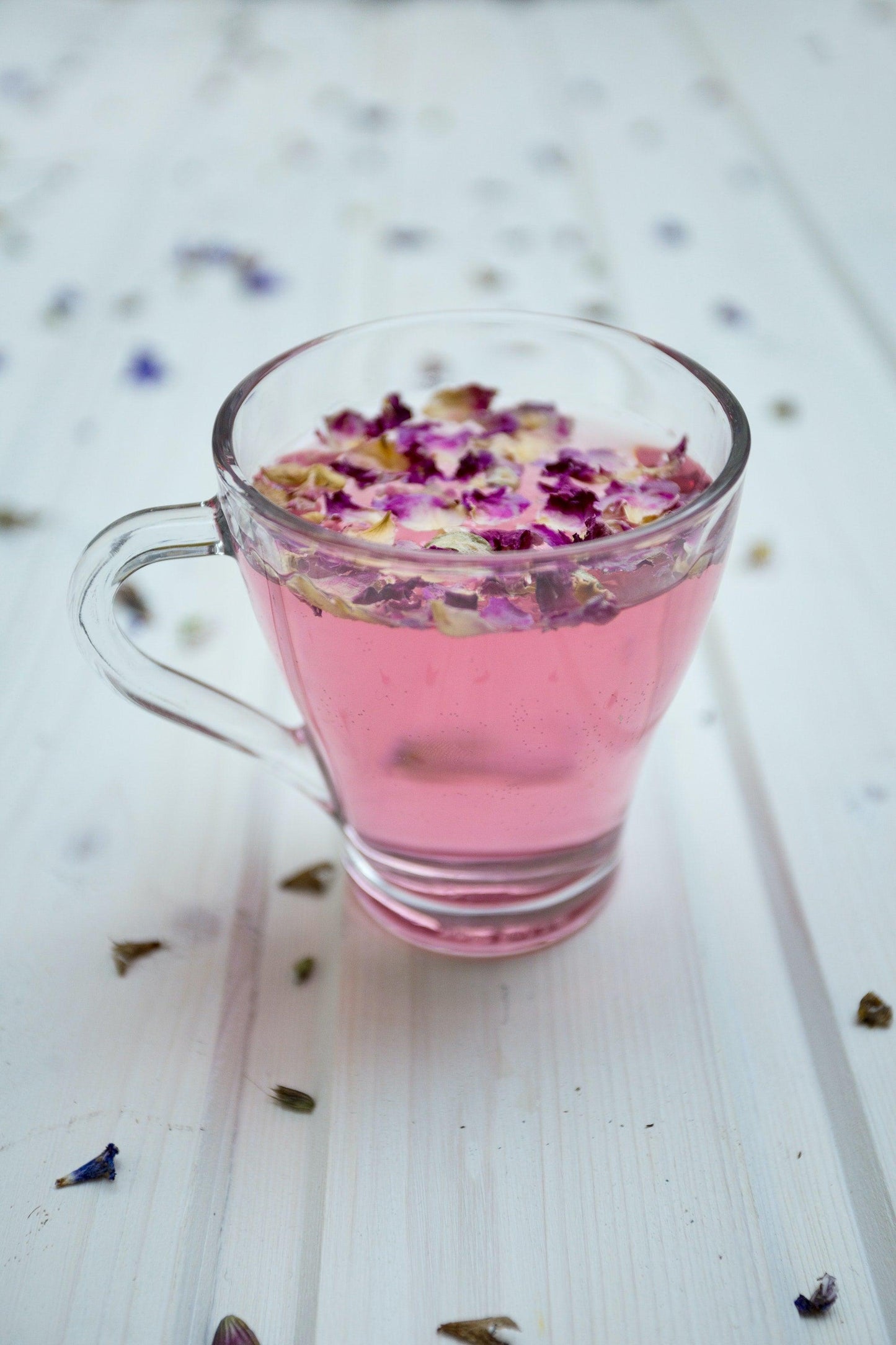 De gezondheidsvoordelen van het drinken van biologische thee, van hydratatie tot antioxidanten.